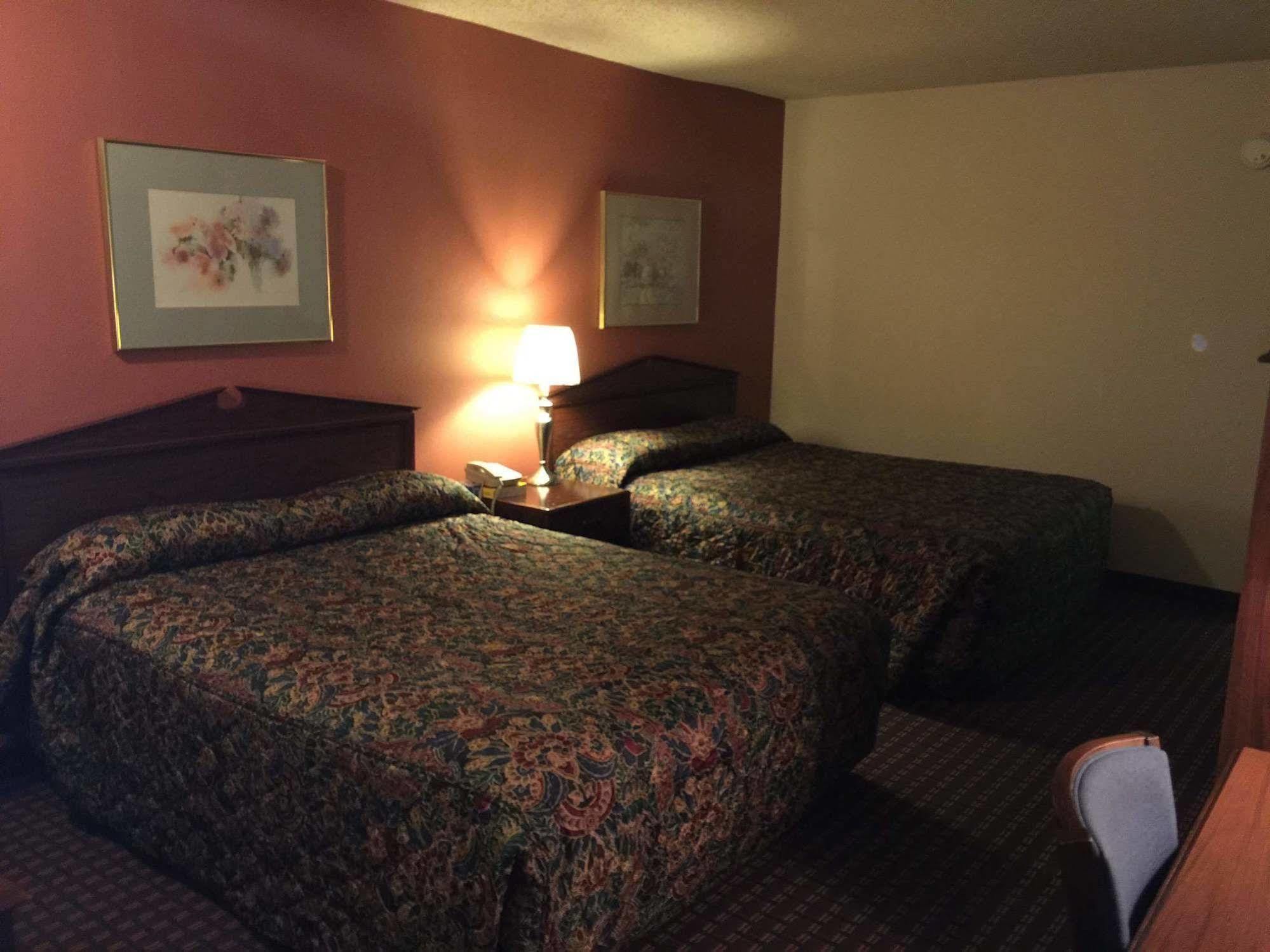 ليبرال Budget Inn Lafonda Motel المظهر الخارجي الصورة