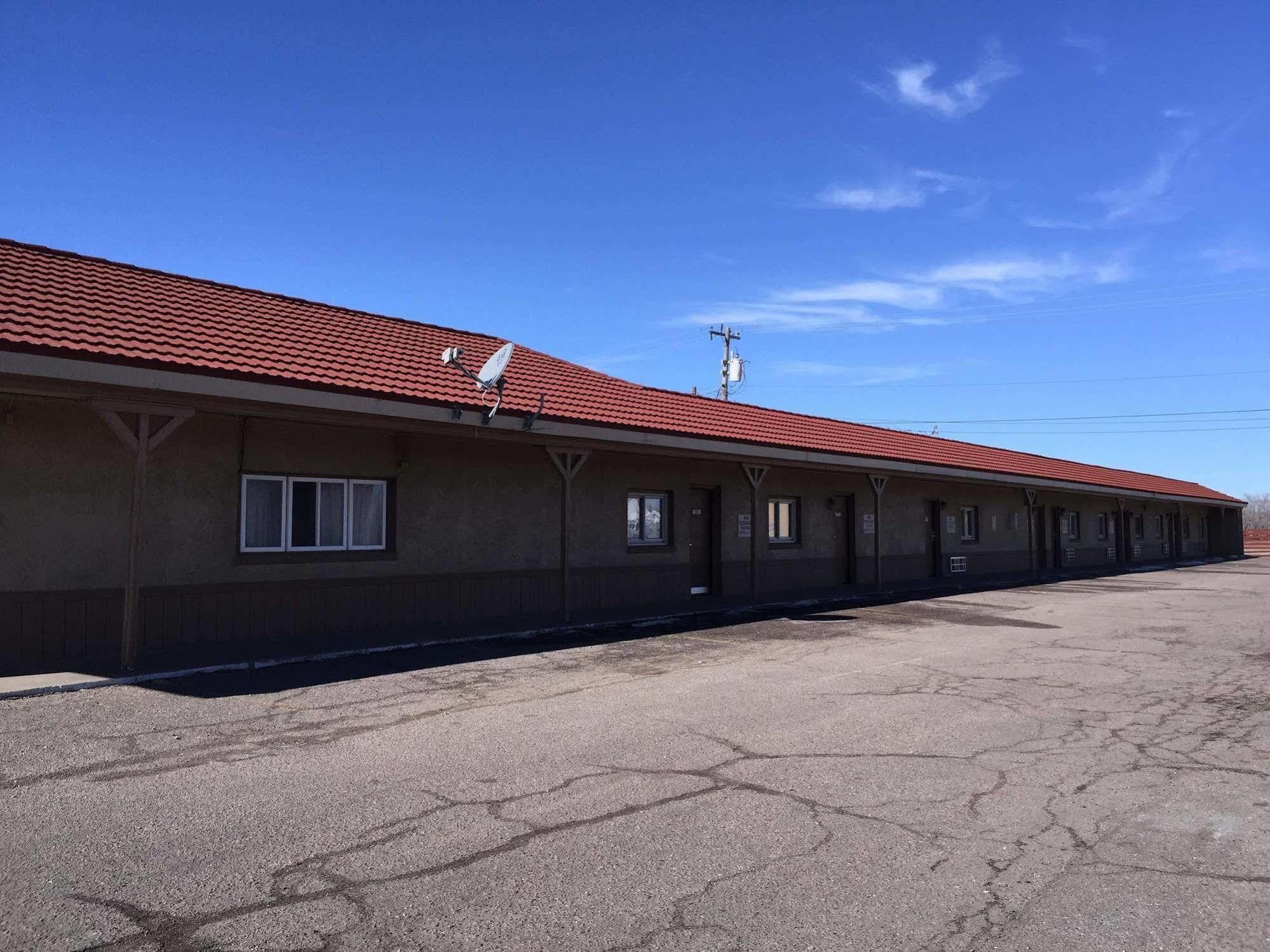 ليبرال Budget Inn Lafonda Motel المظهر الخارجي الصورة