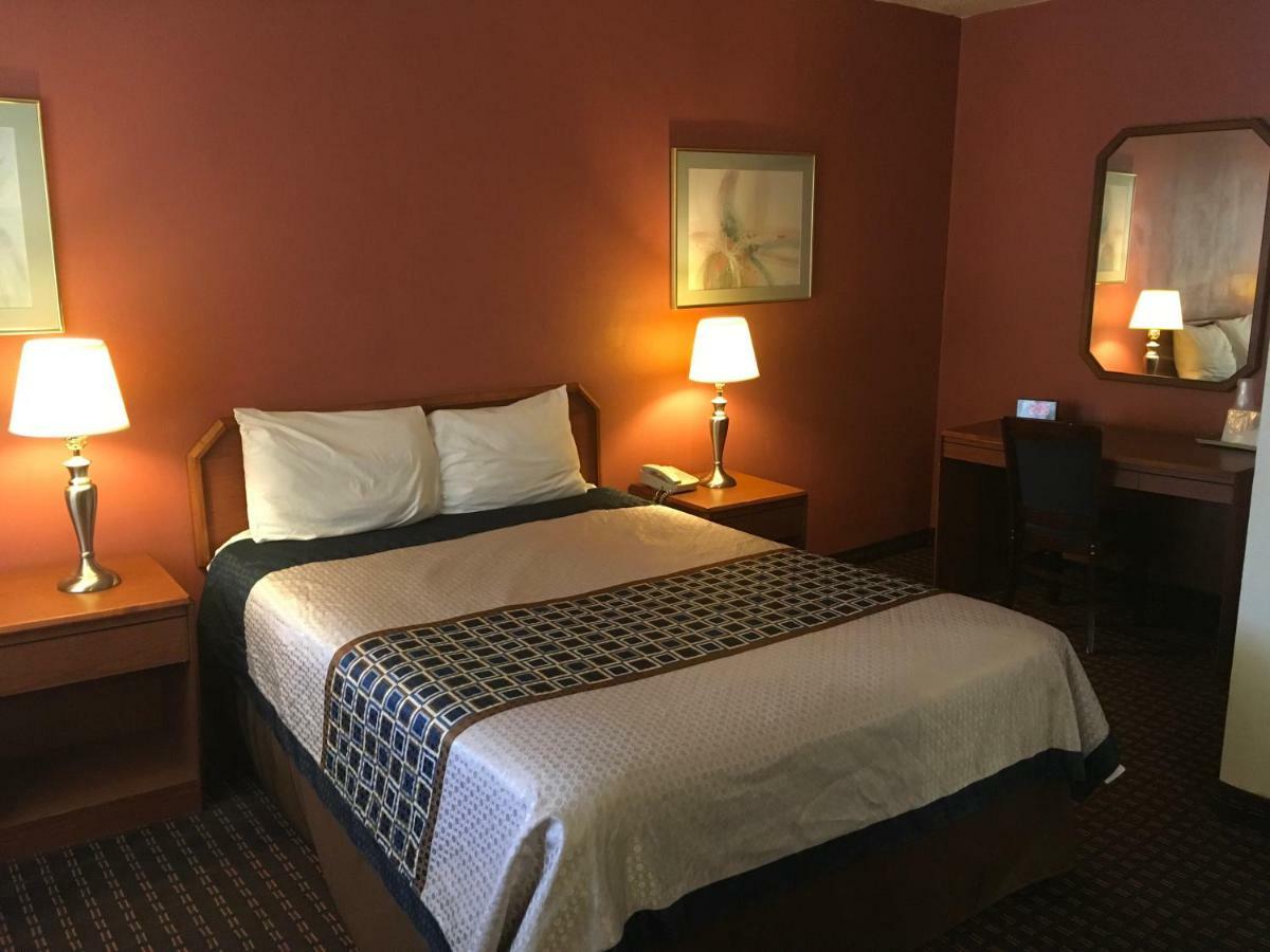 ليبرال Budget Inn Lafonda Motel المظهر الخارجي الصورة