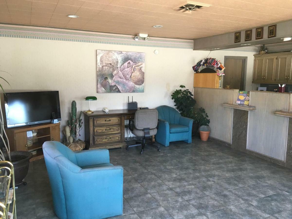 ليبرال Budget Inn Lafonda Motel المظهر الخارجي الصورة